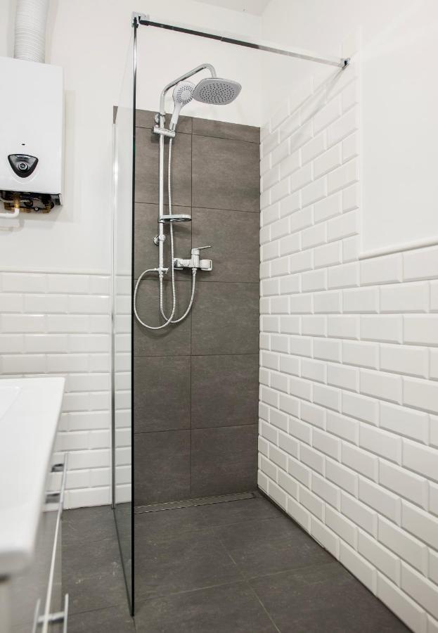 Apartament Delux 2 Legnica Ul. Kominka 16 Exterior foto